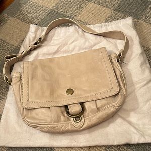 Marc by Marc Jacobs cream shoulder bag